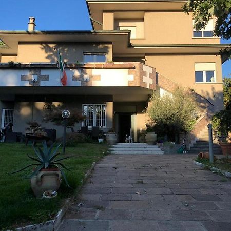 Villa Giulini Ро Екстериор снимка